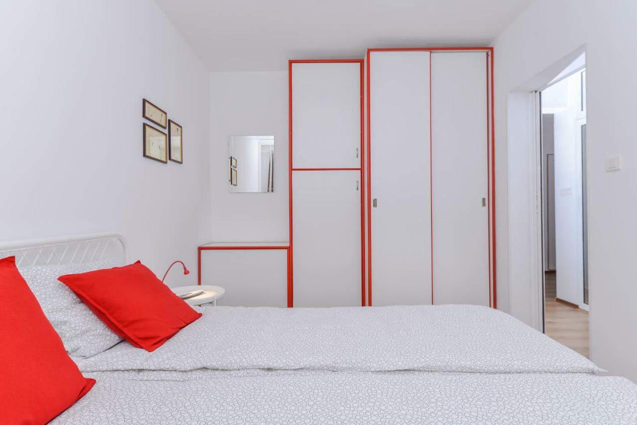 Eleganto - Central 2Bd Stylish Apartment By Flat Mаnager ソフィア エクステリア 写真